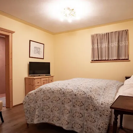 בית נופש Haus Kaiserblick אאורך באי קיצבוהל